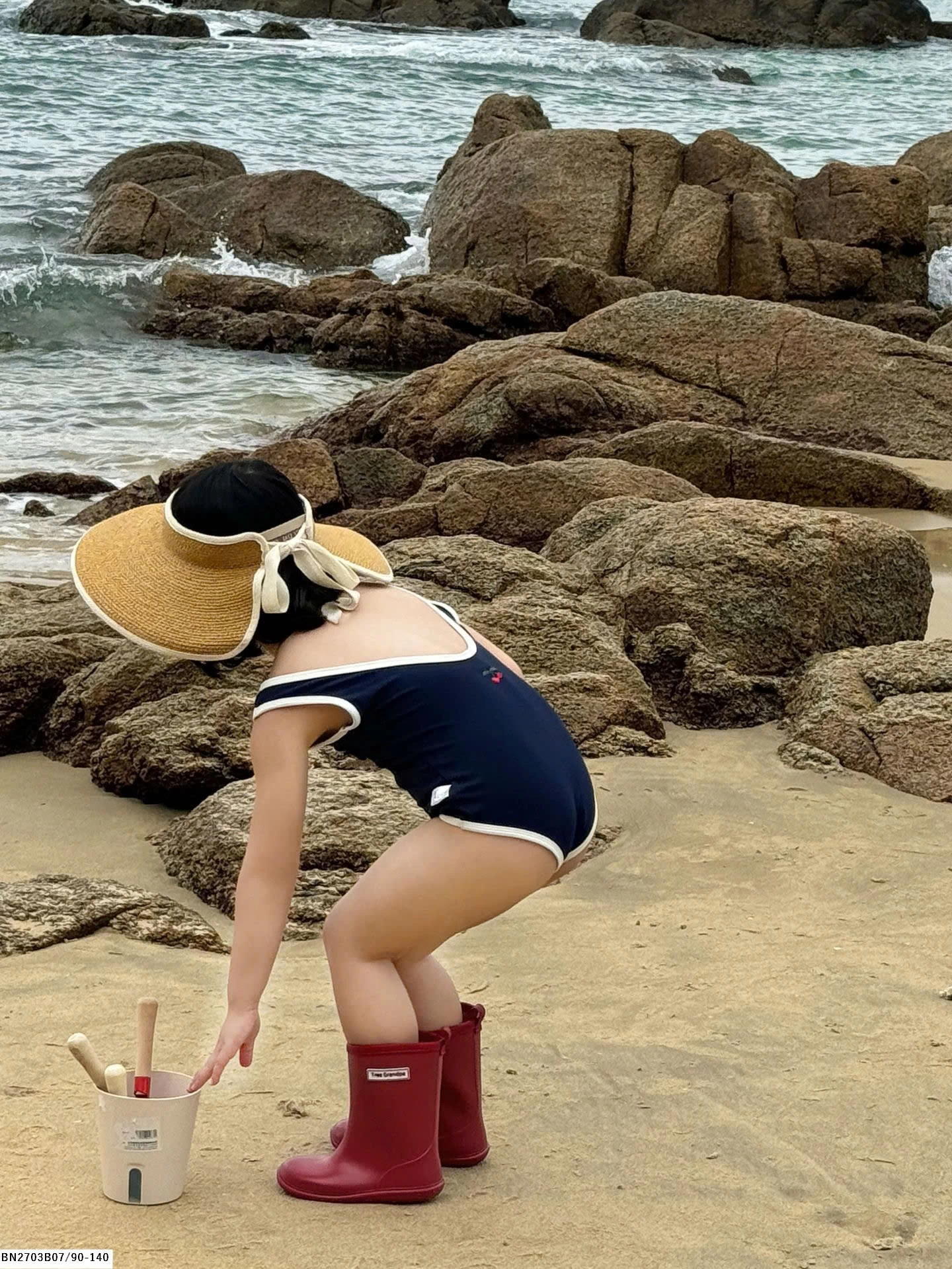 SUIT BƠI CHO BÉ GÁI