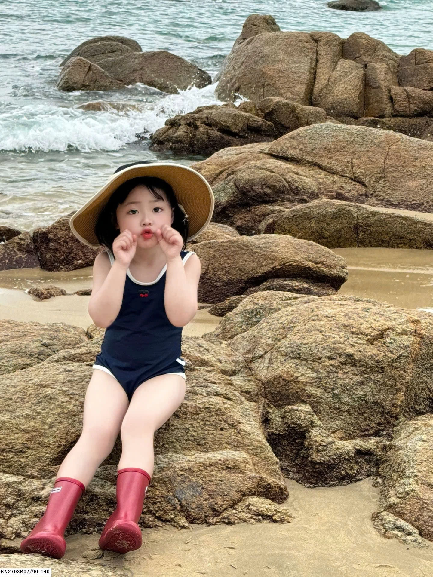 SUIT BƠI CHO BÉ GÁI