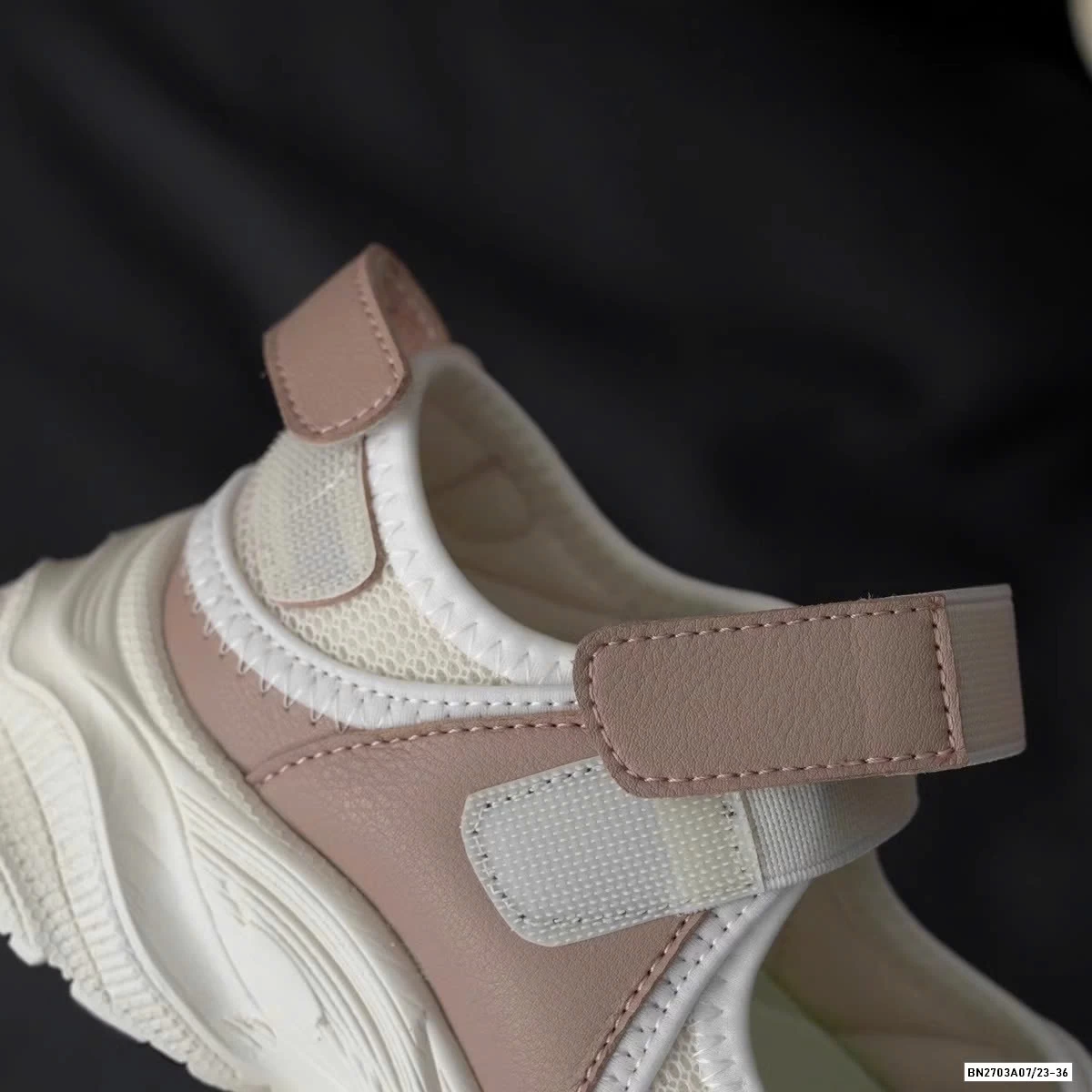 SANDAL GIẢ GIÀY THỂ THAO ĐẾ BÁNH MỲ