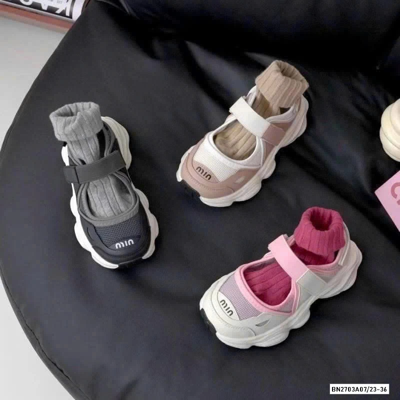 SANDAL GIẢ GIÀY THỂ THAO ĐẾ BÁNH MỲ