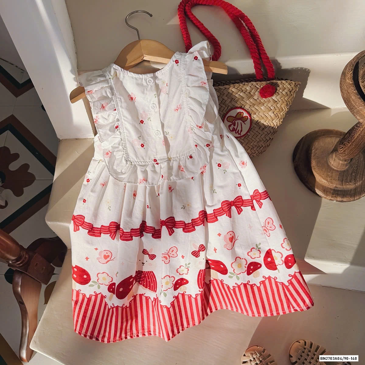 ĐẦM THÔ CÁNH TIÊN NẤM ĐỎ