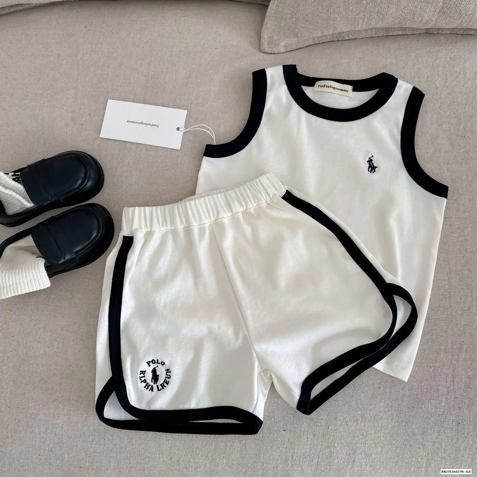 BỘ SÁT NÁCH THỂ THAO THEU LOGO mmGGbaby