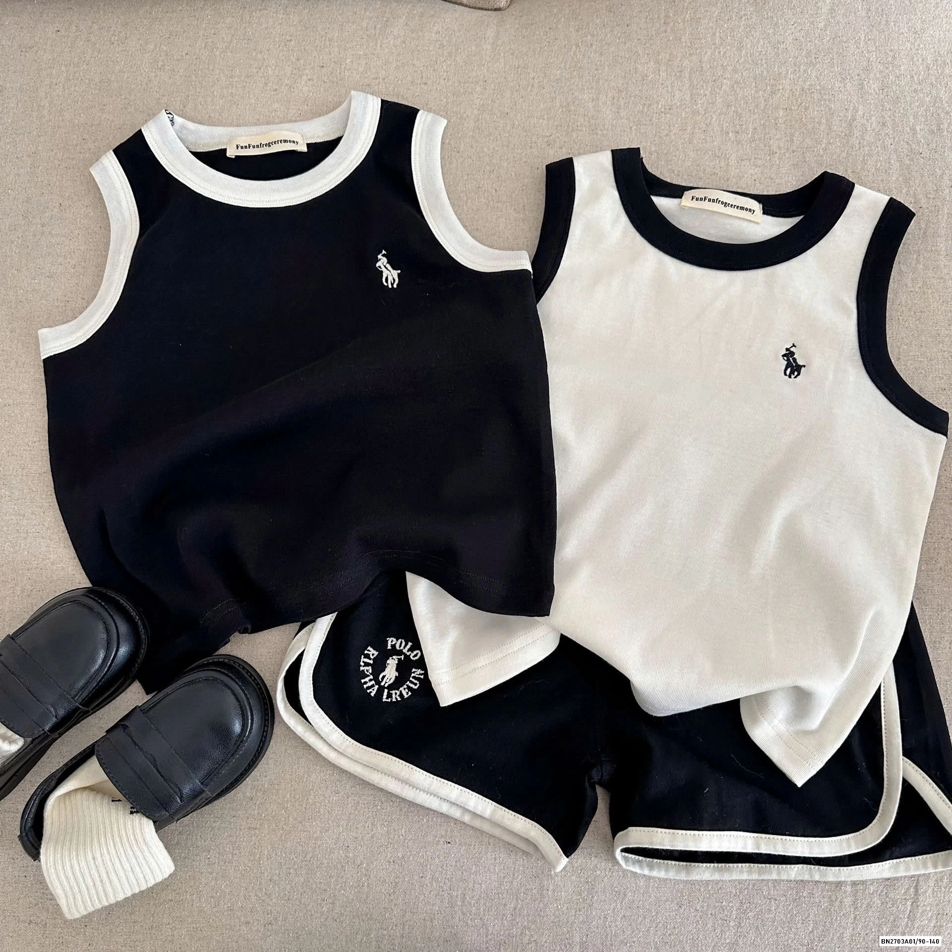 BỘ SÁT NÁCH THỂ THAO THEU LOGO mmGGbaby