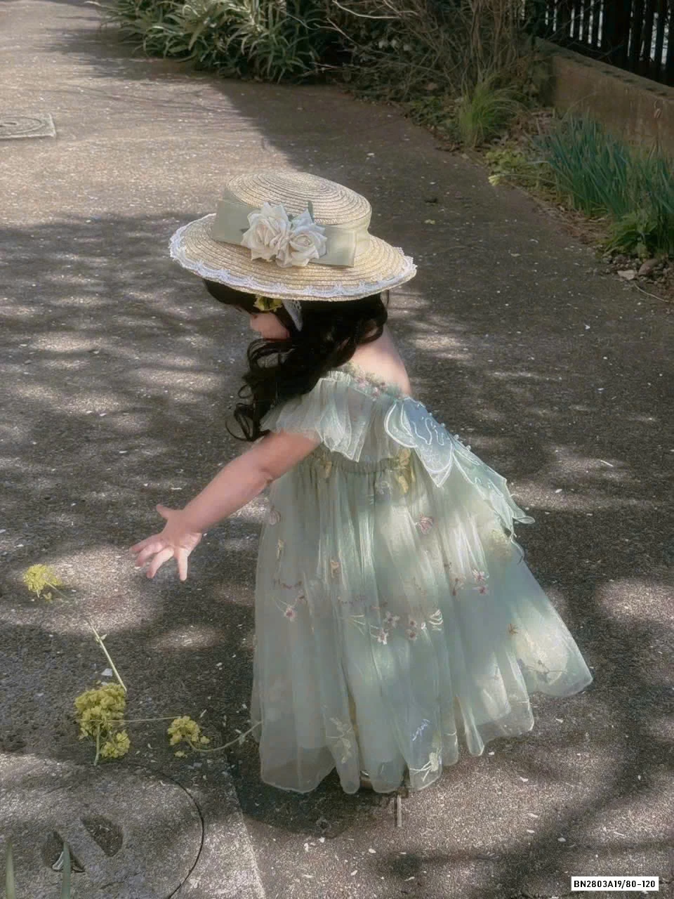 ĐẦM TUTU CÁNH BƯỚM THÊU HOA