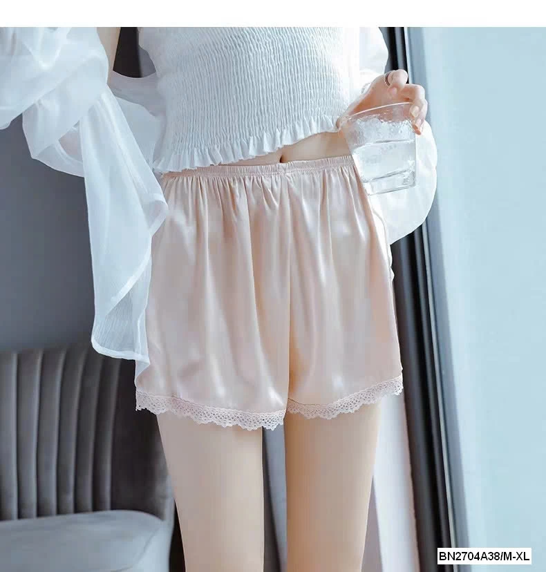 SHORT LỤA VIỀN REN