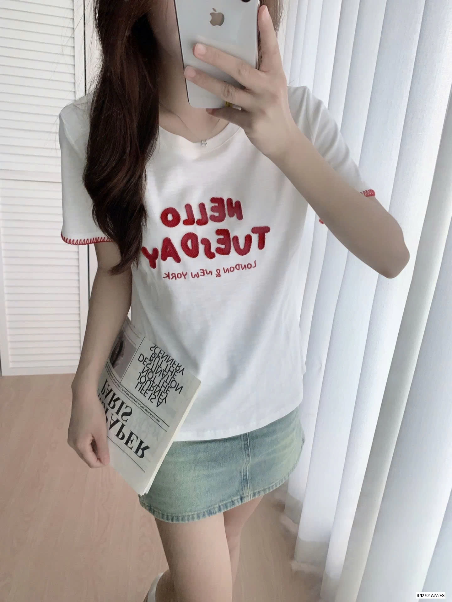 ÁO THUN THÊU CHỮ VIỀN TAY NỮ