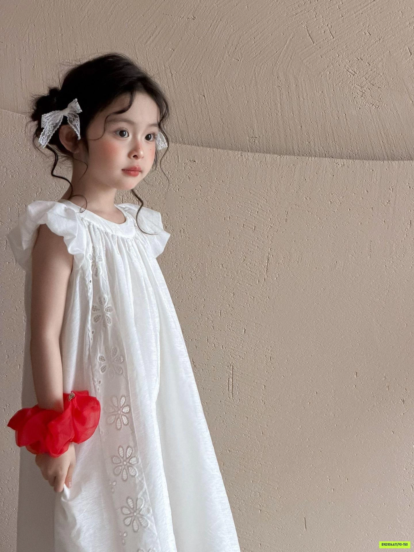 ĐẦM CÔNG CHÚA TRẮNG TAY BỒNG