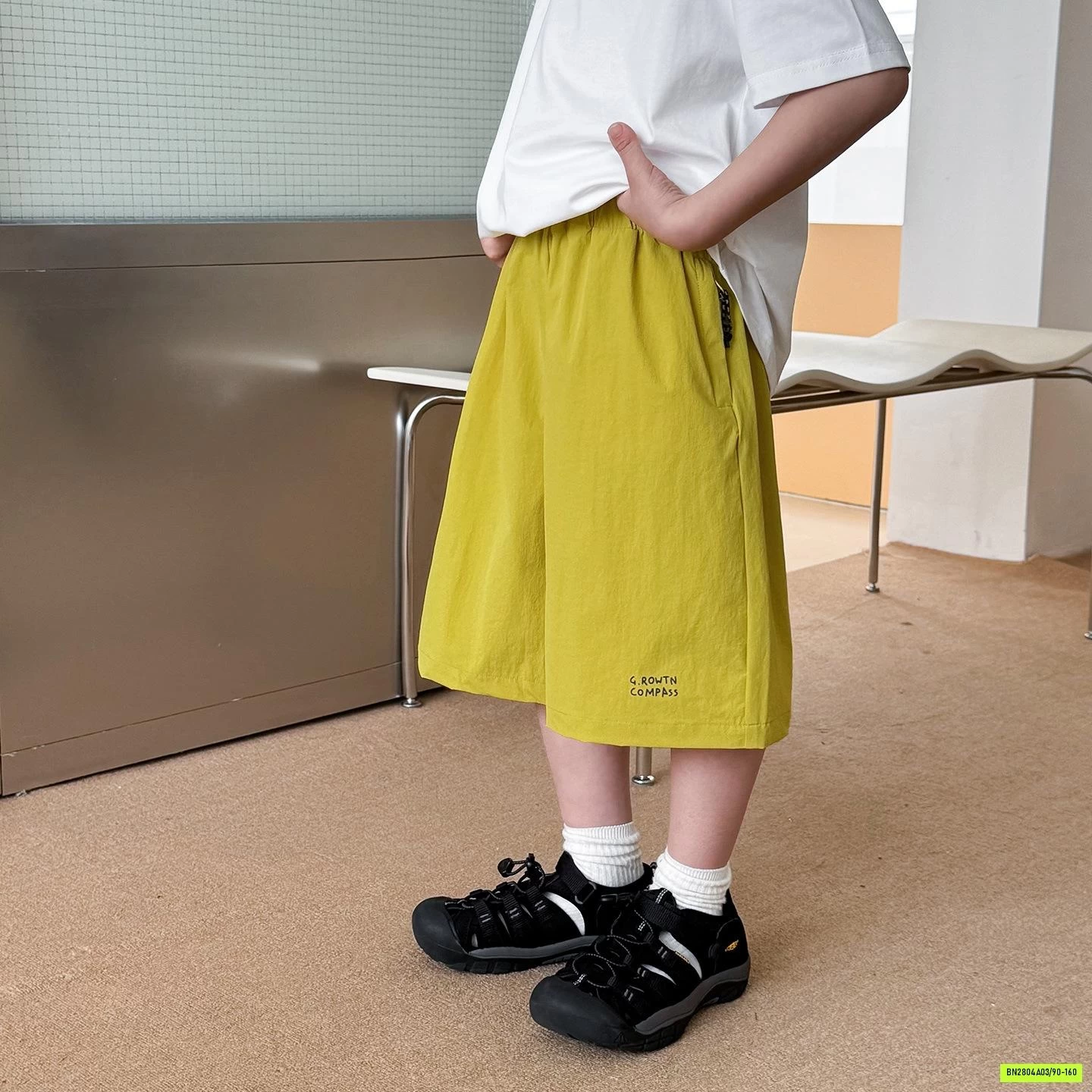 SHORT GIÓ IN CHỮ AOAO