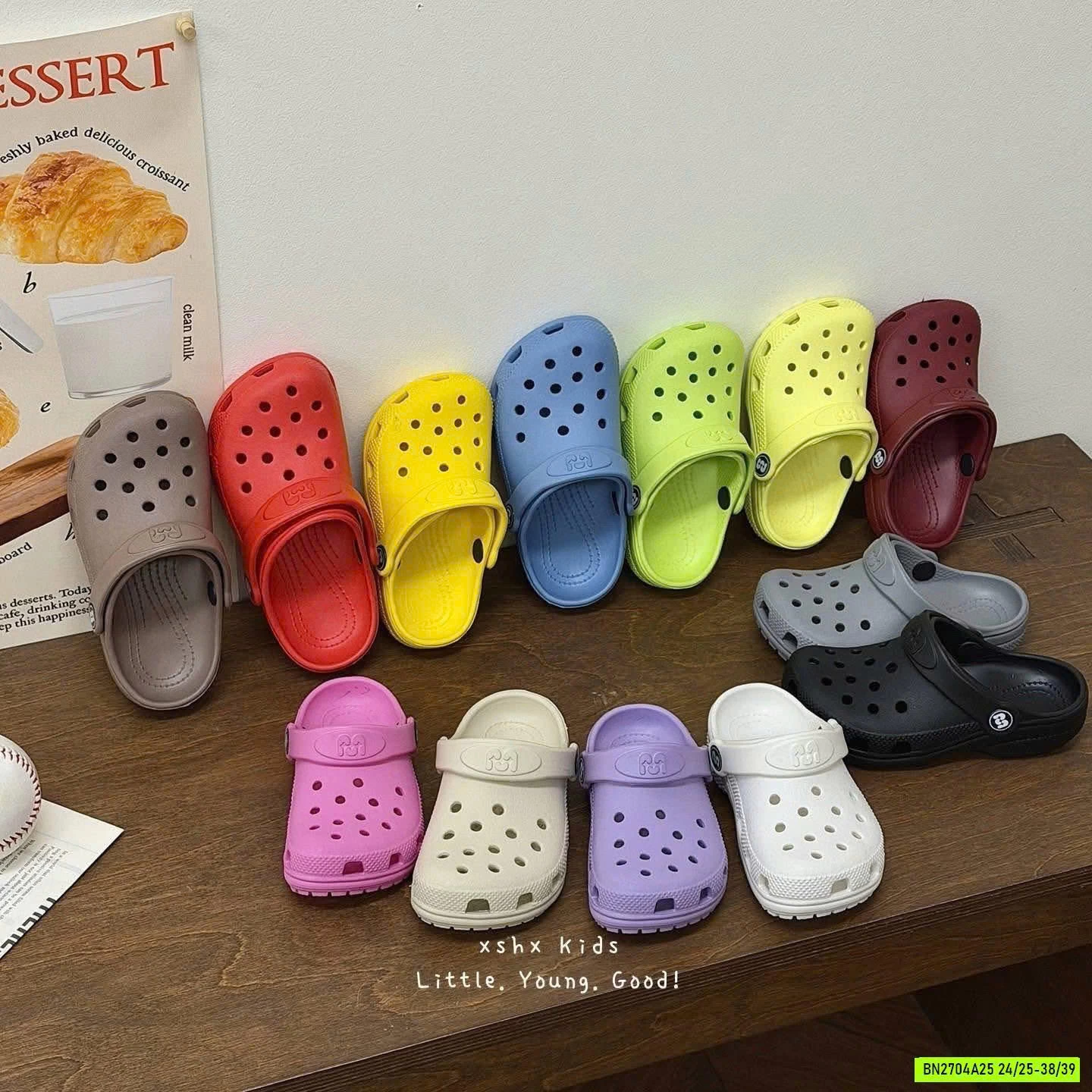 CROCS TRƠN MÀU CAO CẤP