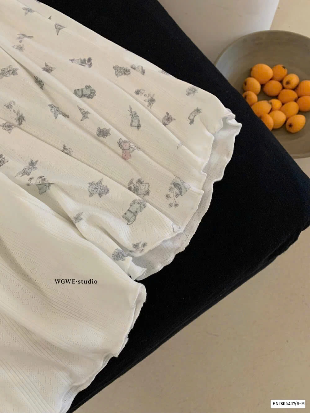 ÁO MONTOGHI CỔ NƠ WG.WE