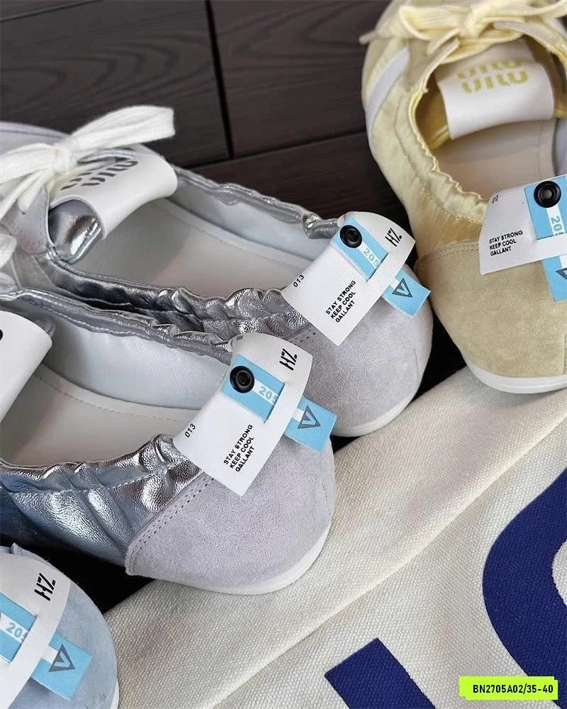 GIÀY SLIPON MIU NỮ
