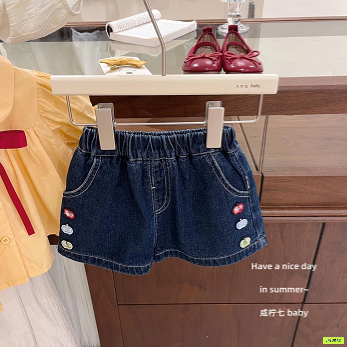 SÉT SƠ MI VÀNG MIX SHORT JEANS
