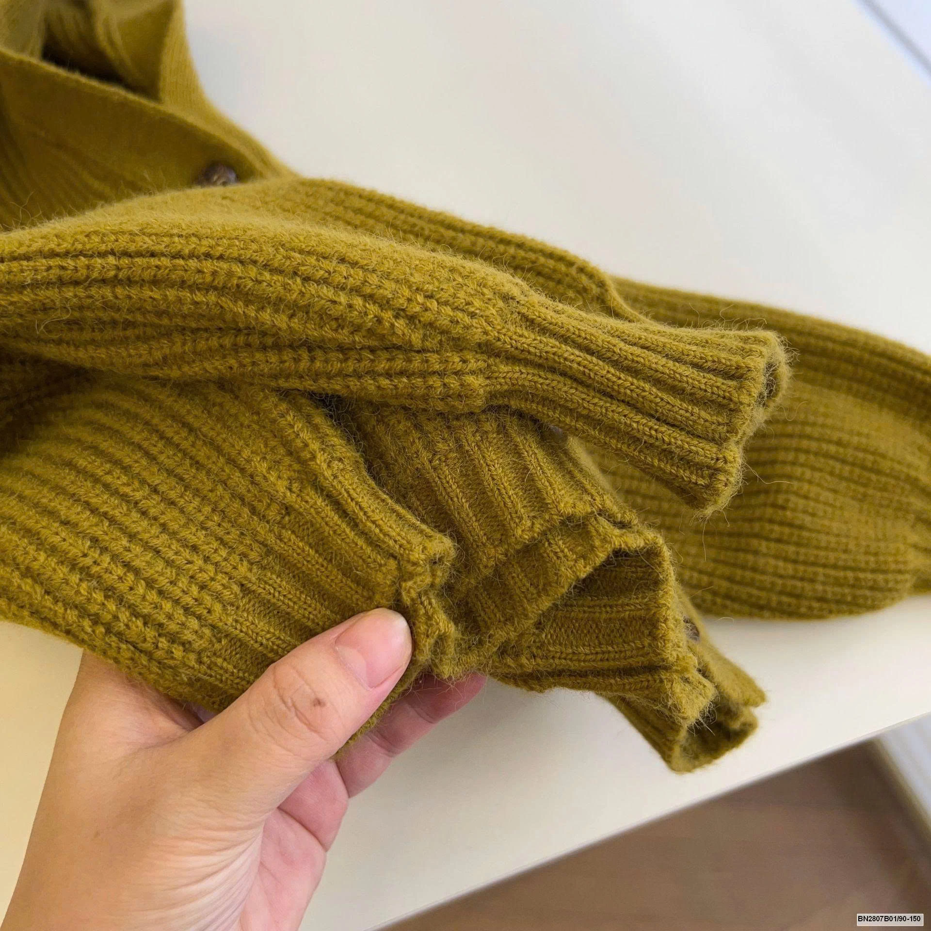 ÁO LEN DỆT LIỀN MŨ