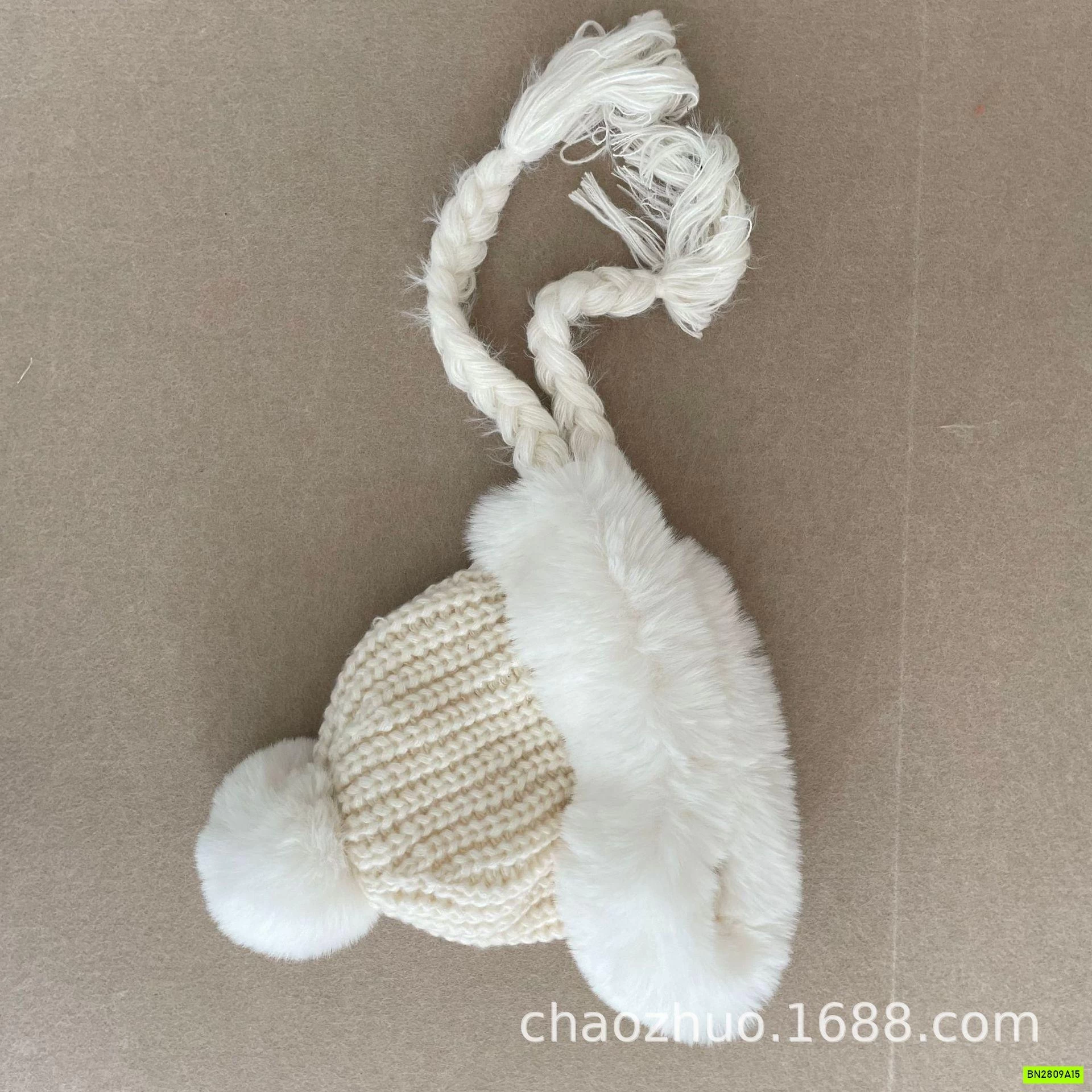 MŨ LEN VIỀN LÔNG DÂY THẮT BÍM