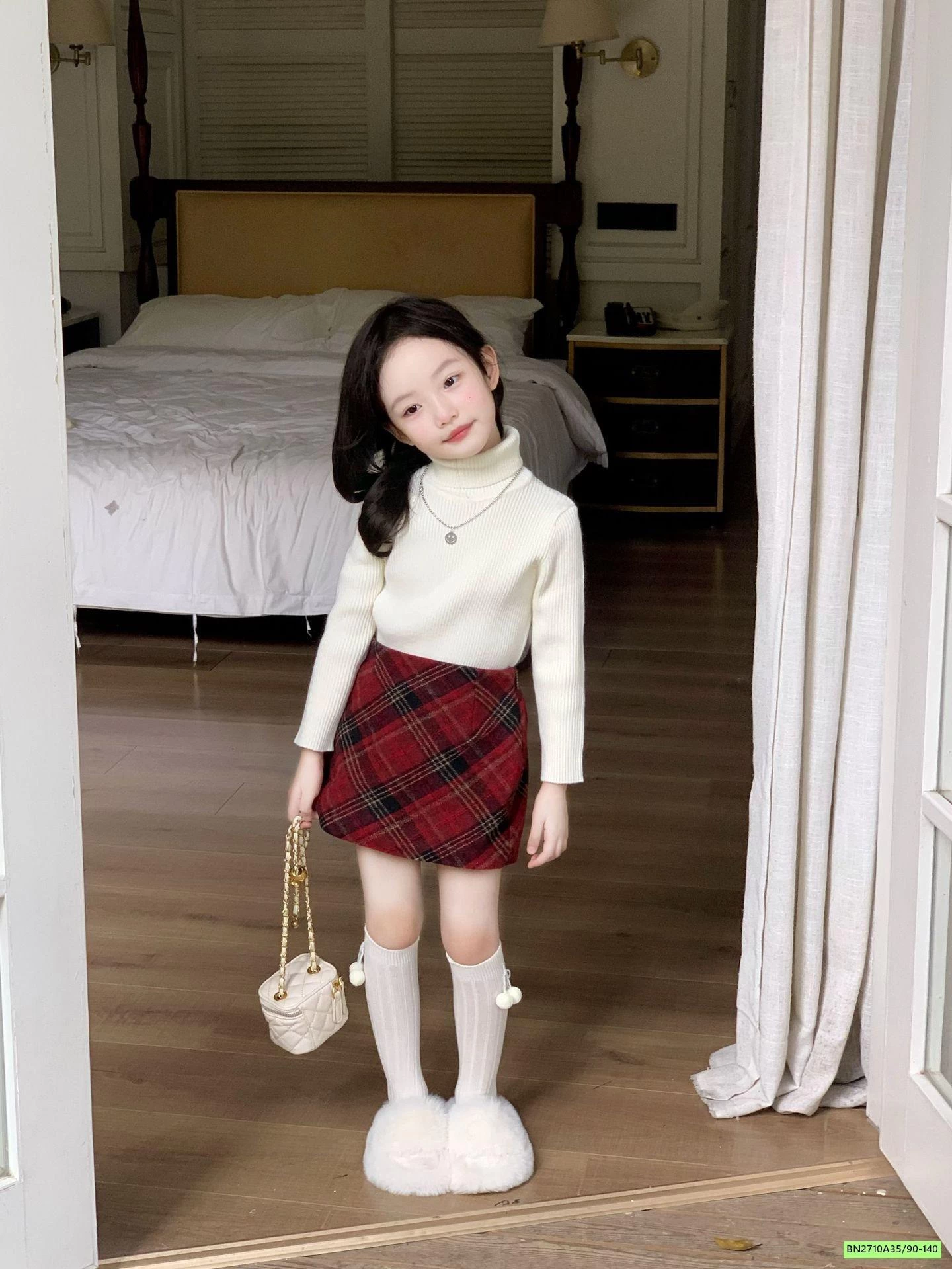 SÉT VÁY LEN ĐỎ 3 CHI TIẾT