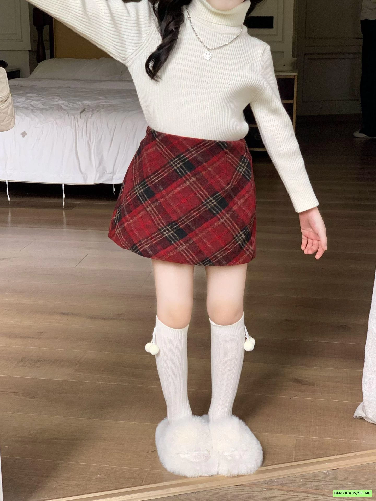 SÉT VÁY LEN ĐỎ 3 CHI TIẾT