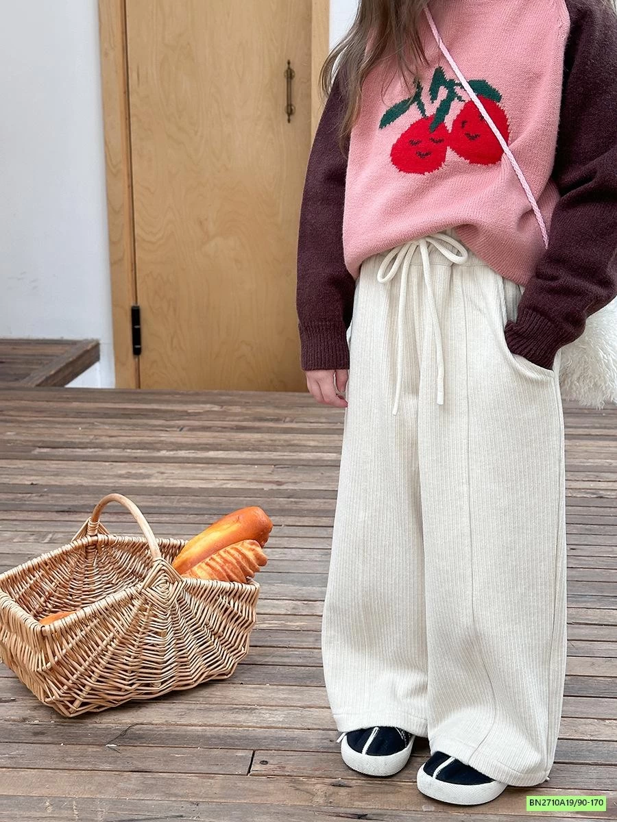 QUẦN NHUNG SUÔNG GÂN TRƯỚC 24Y072 AMBB