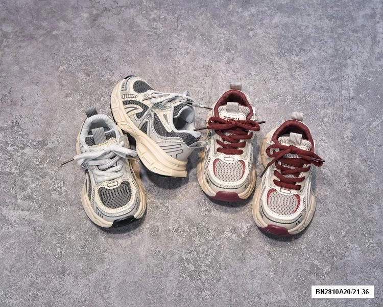 GIÀY SNEAKER PHỐI MÀU DÂY CÁ TÍNH