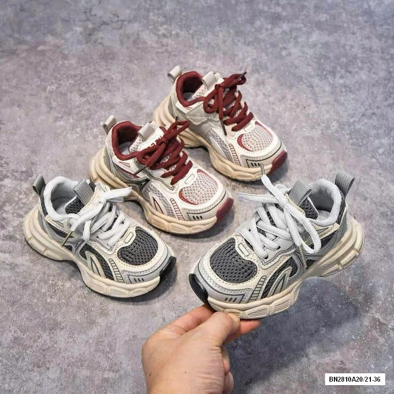 GIÀY SNEAKER PHỐI MÀU DÂY CÁ TÍNH