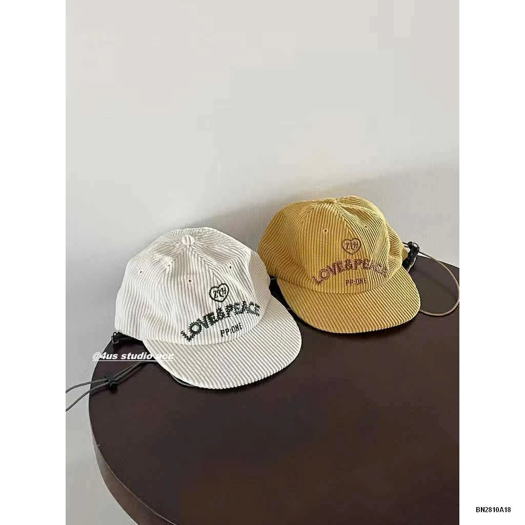 MŨ KẾT NHUNG THÊU CHỮ TÁN RỘNG