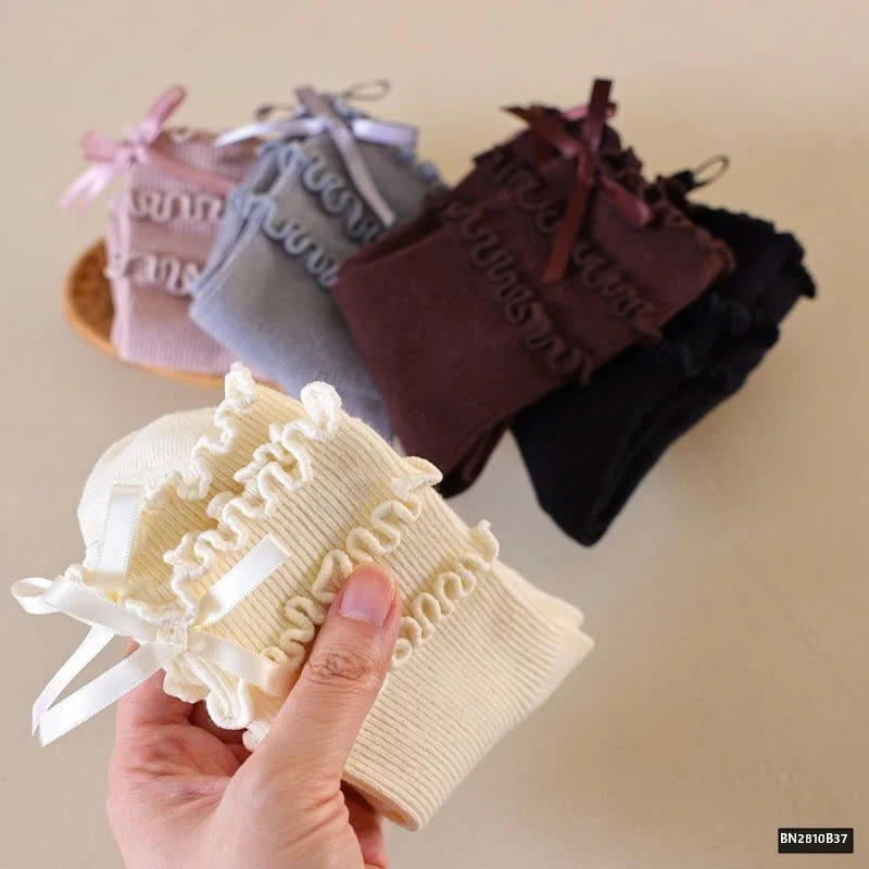 SET 5 TẤT NƠ BÈO BG