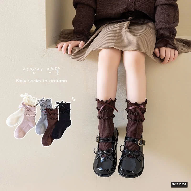 SET 5 TẤT NƠ BÈO BG