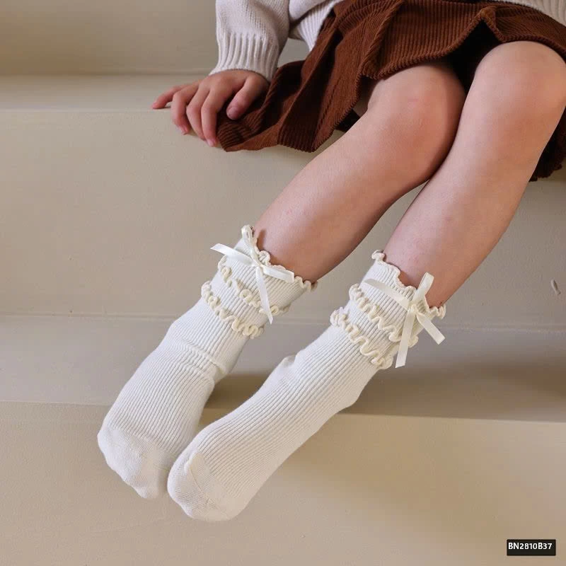 SET 5 TẤT NƠ BÈO BG