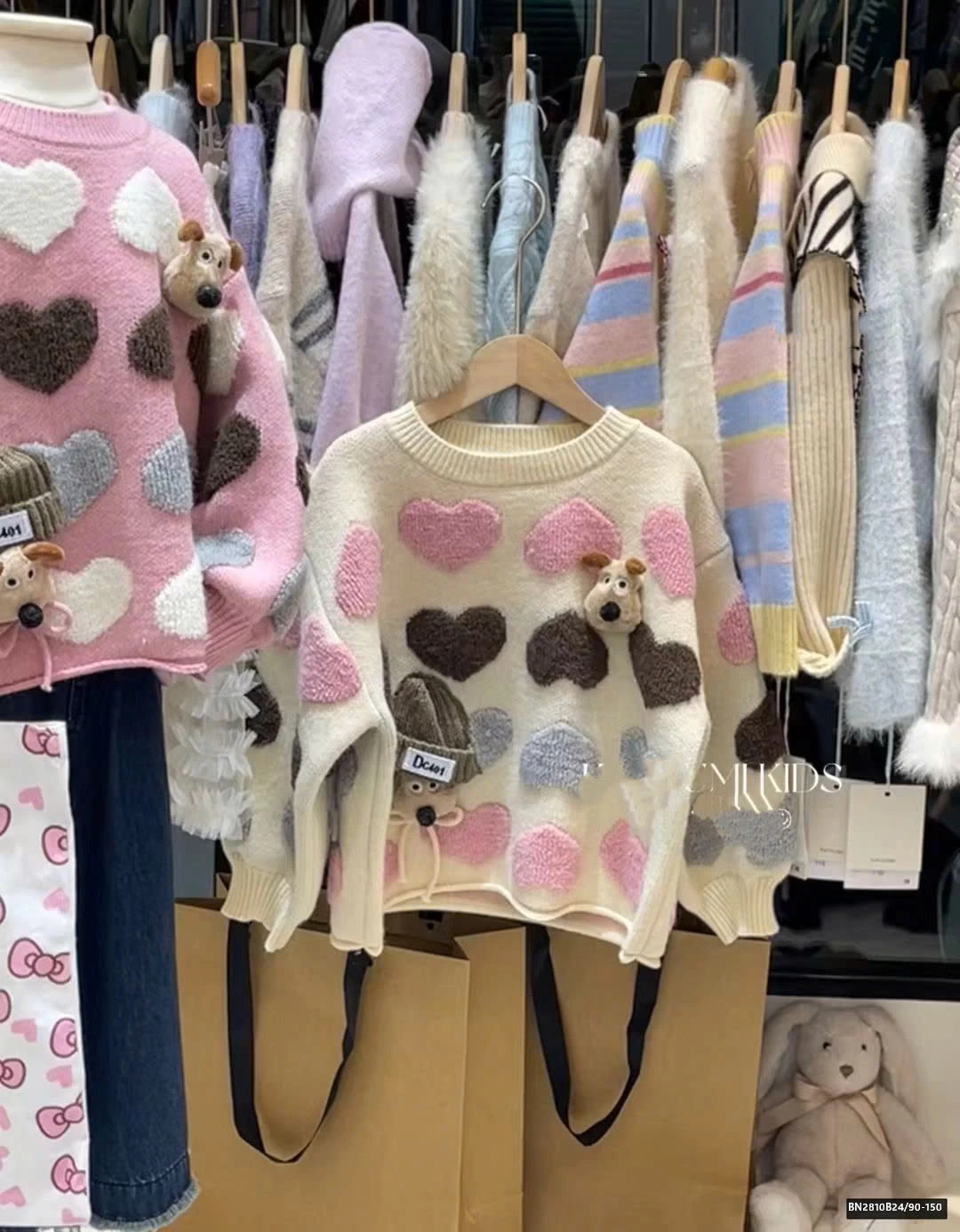 ÁO LEN TRÁI TYM CÚN