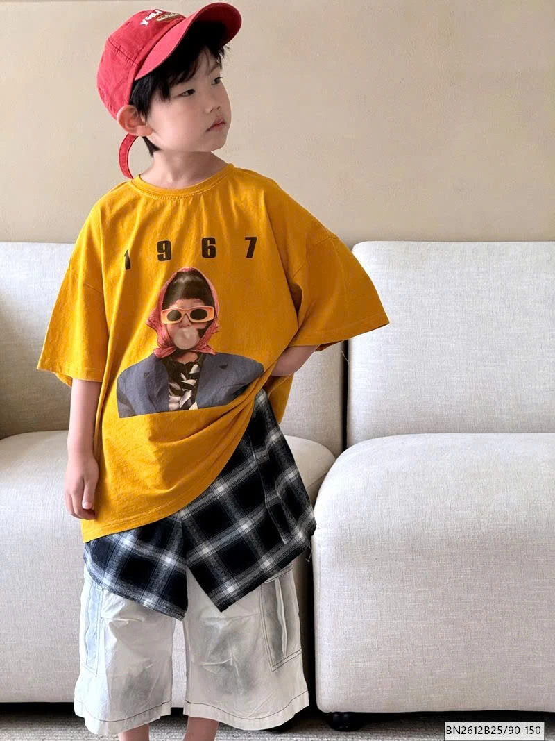 ÁO PHÔNG VÀNG  HỌA TIẾT HÌNH NGƯỜI