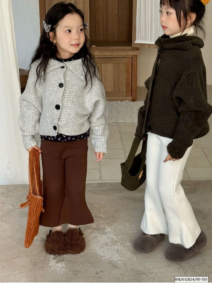 ÁO LEN THỜI TRANG ĐÓNG CÚC