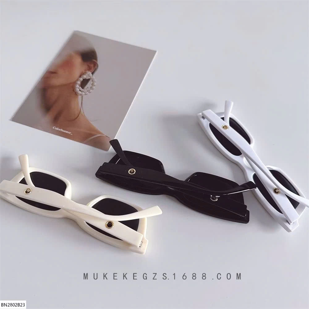 KÍNH THỜI TRANG MẮT CHỮ NHẬT