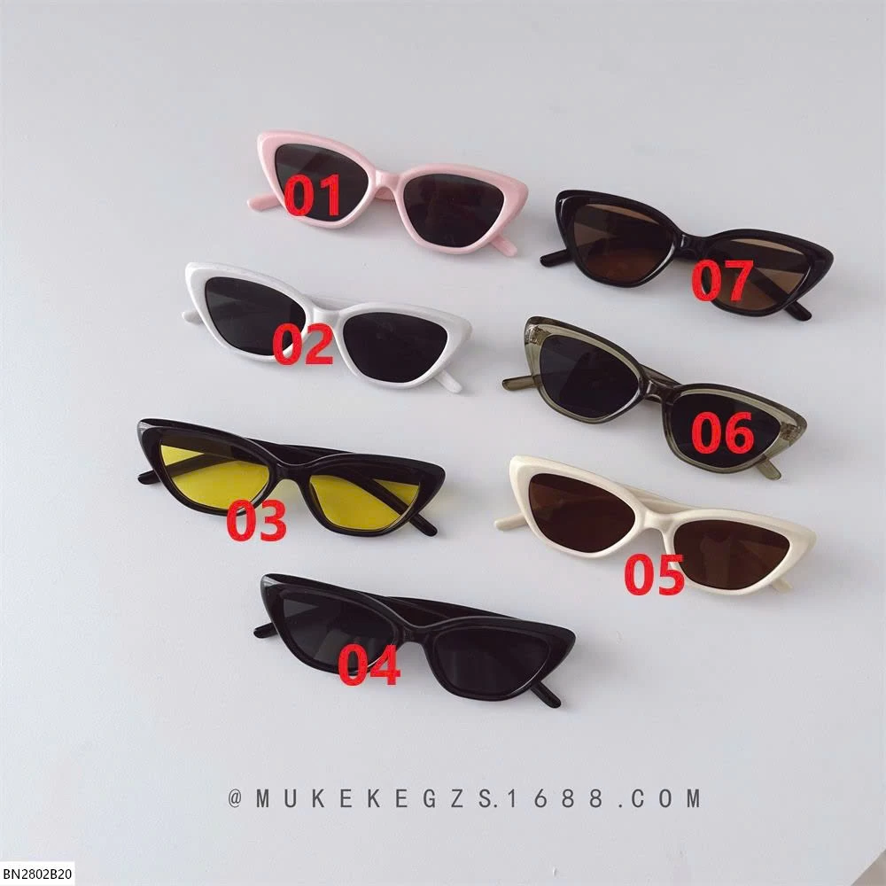 KÍNH THỜI TRANG MẮT NHỌN