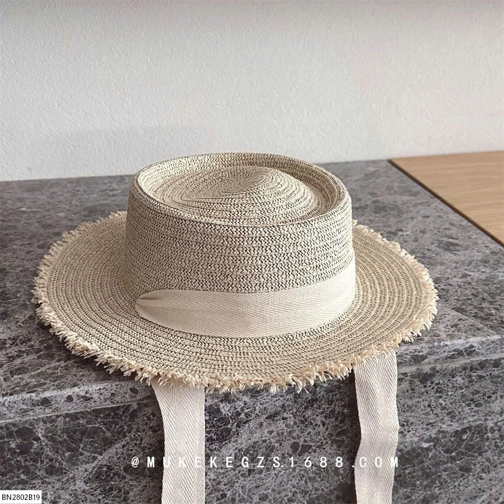 Mũ cói vành tròn cho bé