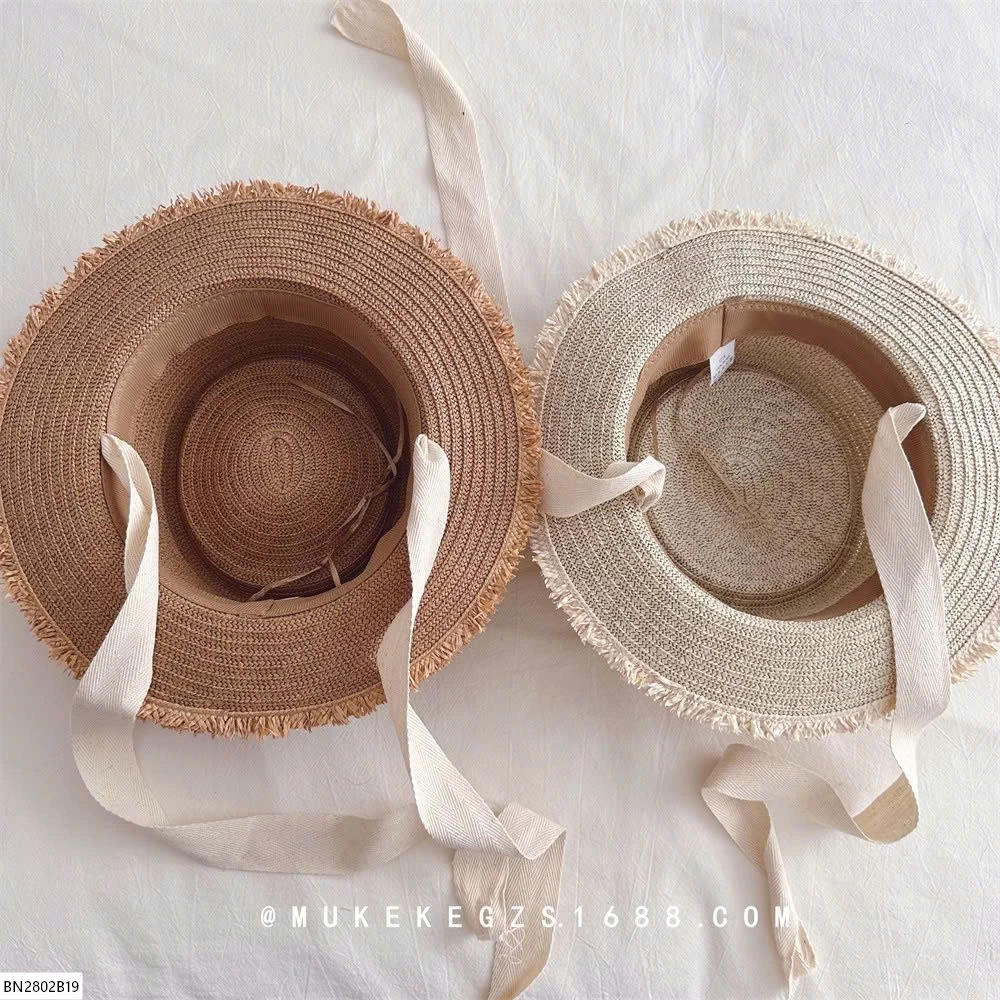 Mũ cói vành tròn cho bé