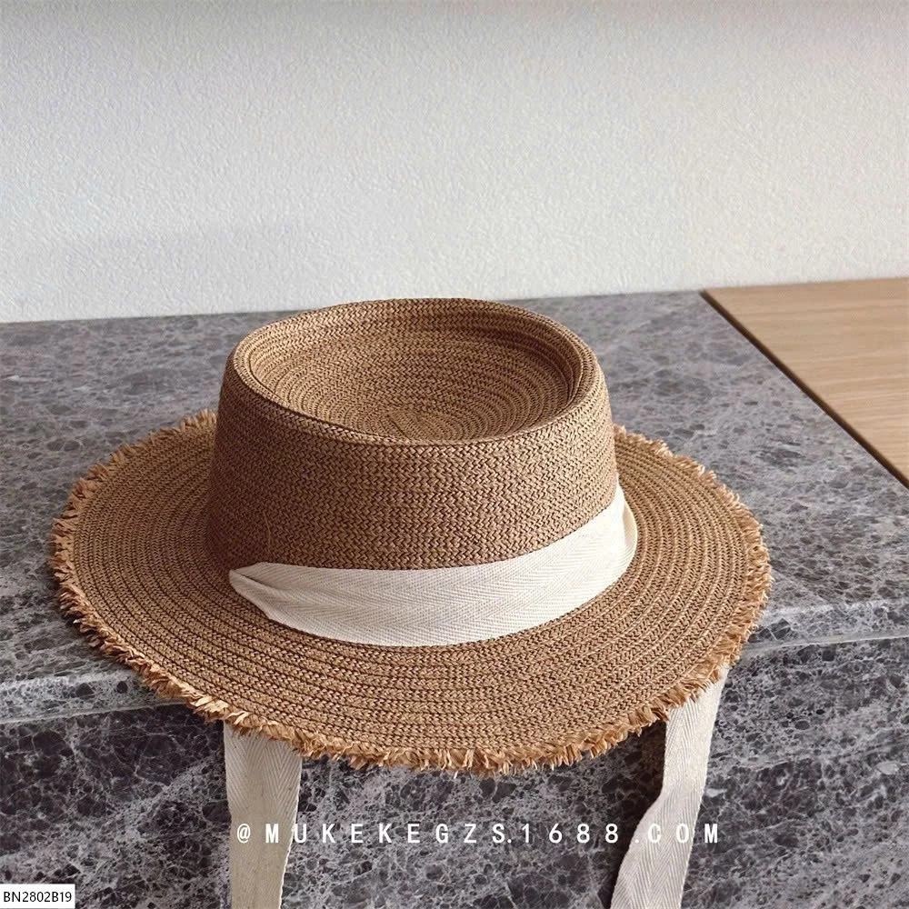 Mũ cói vành tròn cho bé