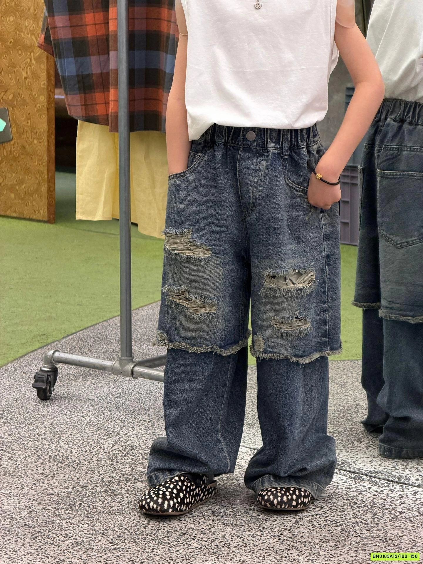 JEANS GIẢ 2 LỚP RÁCH CÁ TÍNH