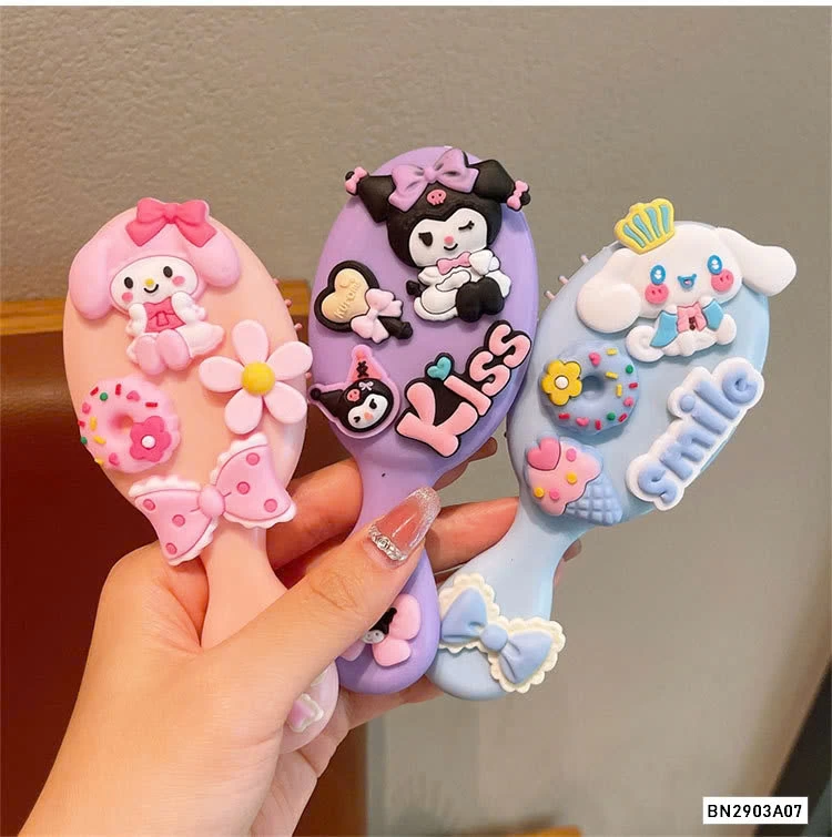 LƯỢC GẮN STICKER KUTE