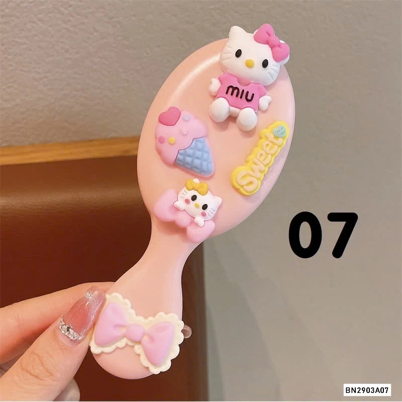 LƯỢC GẮN STICKER KUTE