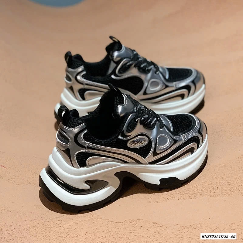 GIÀY THỂ THAO NỮ