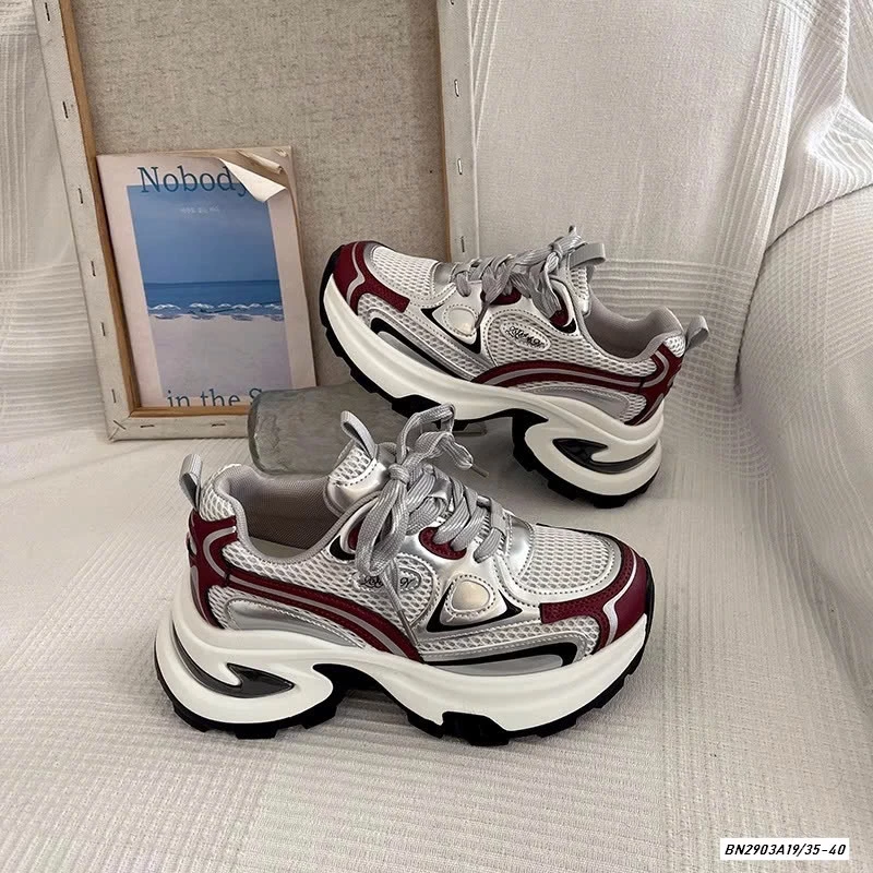 GIÀY THỂ THAO NỮ