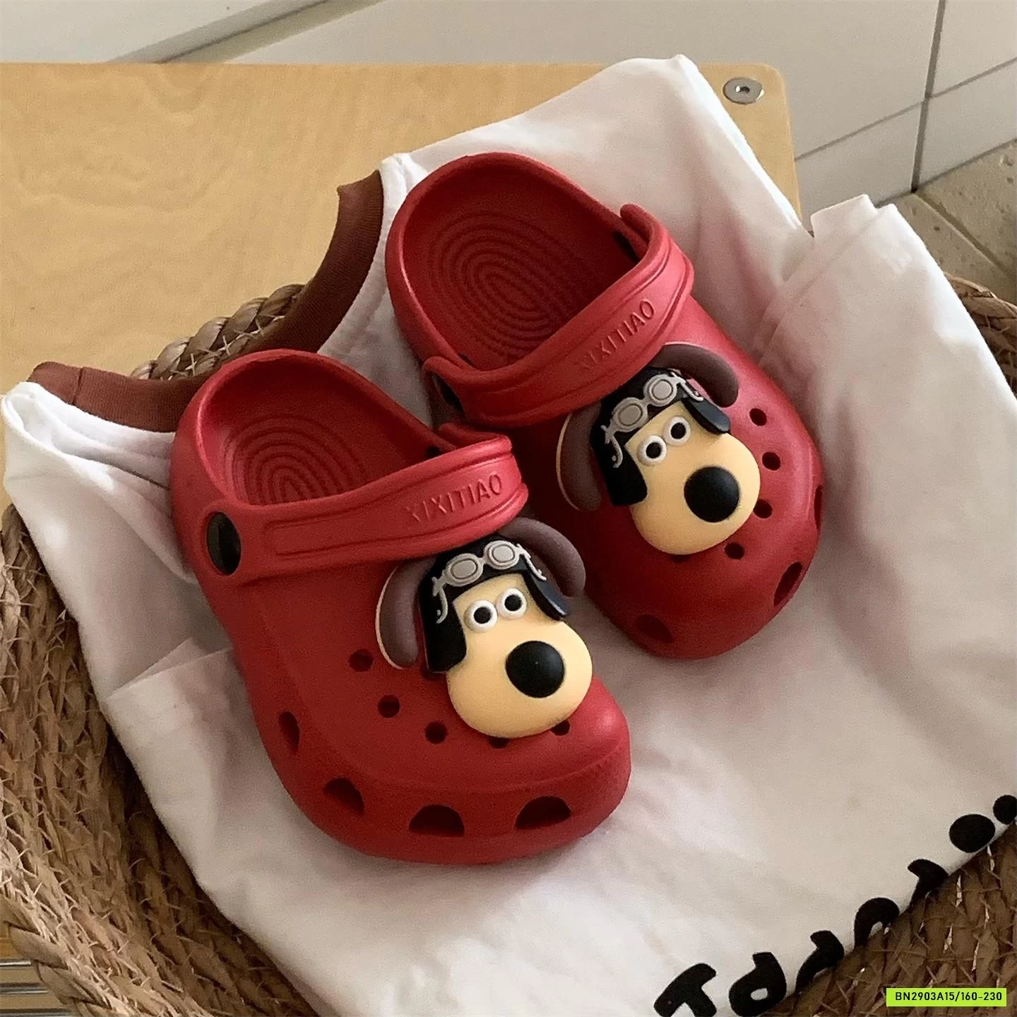 DÉP RỌ CÚN SIÊU NHẸ EVA