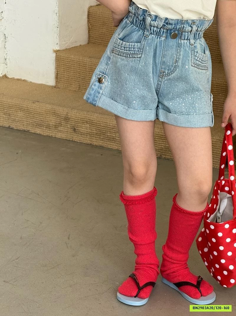 ÁO THUN KITTY MIX SHORT JEANS ĐÍNH ĐÁ