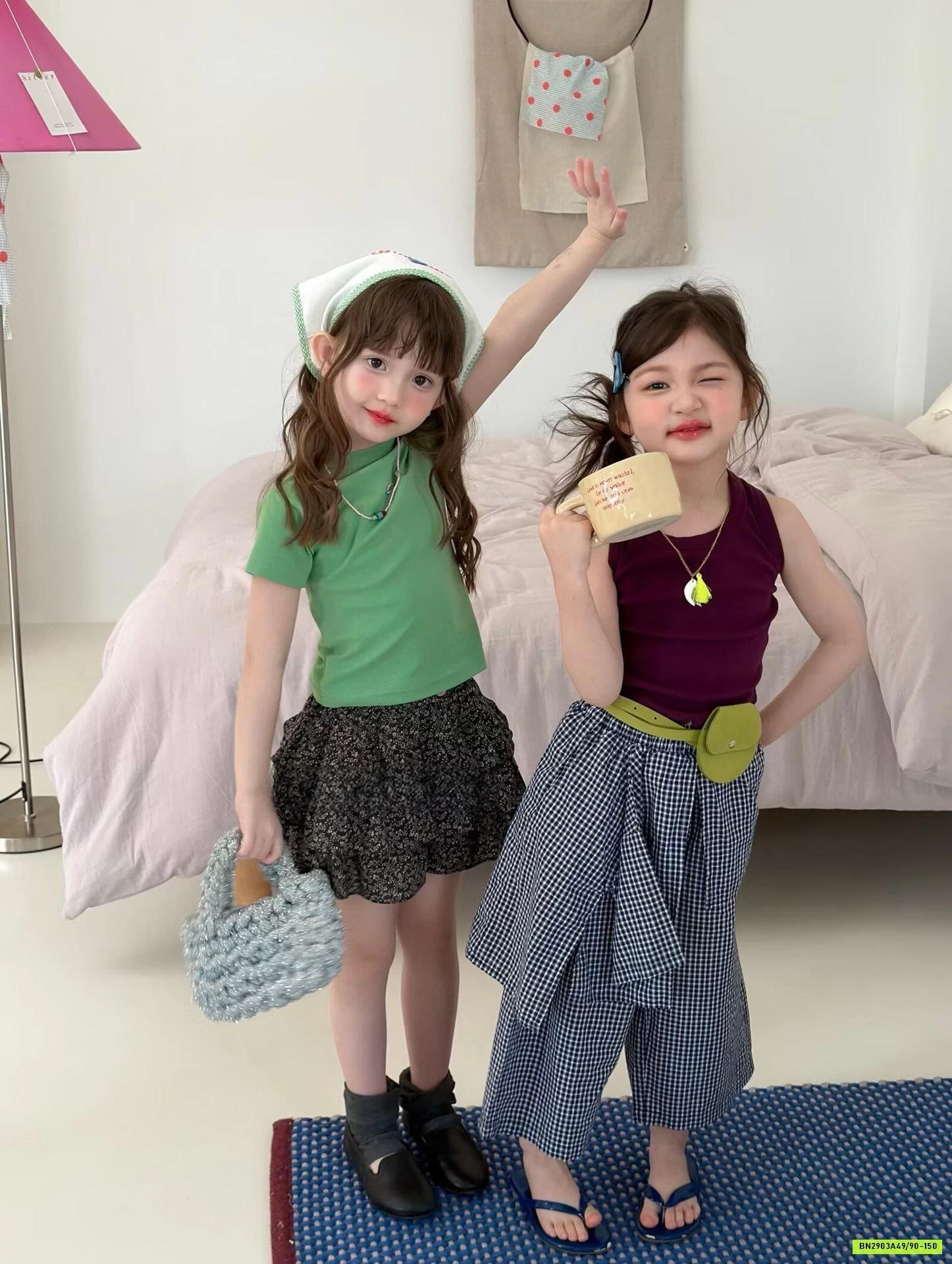 ÁO THUN MIX CV HOA VÀ QUẦN CARO