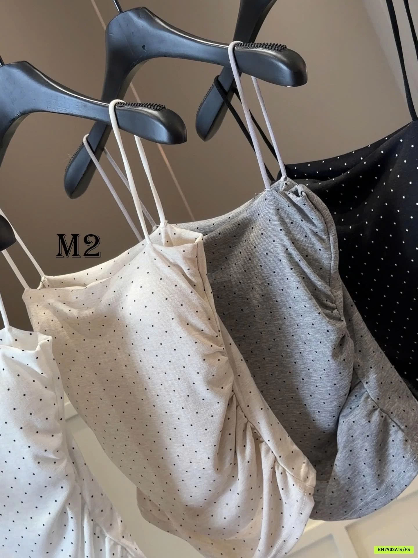 ÁO HAI DÂY CHẤM BI ANNA