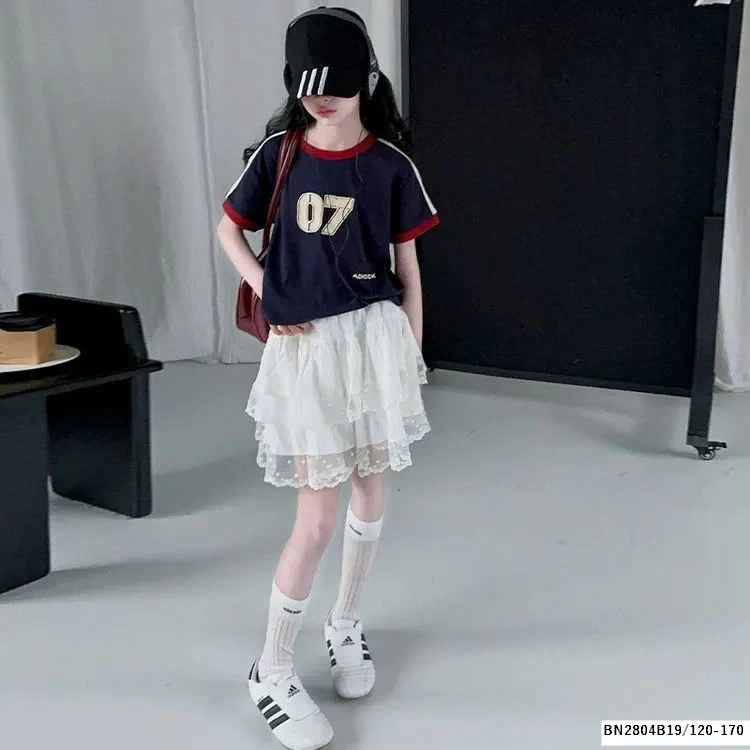 SET ÁO THỂ THAO SỐ 07 MIX CHÂN VÁY REN TẦNG