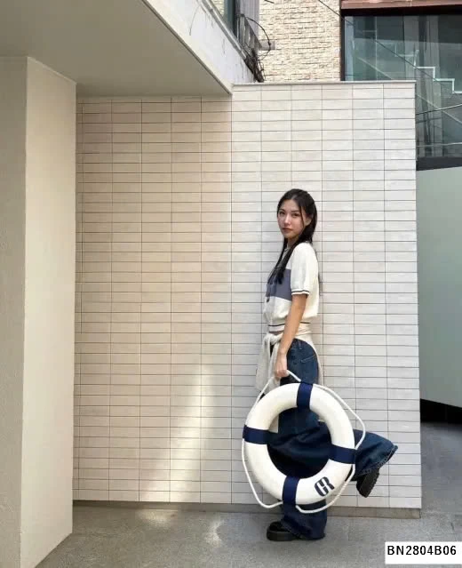 Áo len dệt kim tay ngắn WGWE