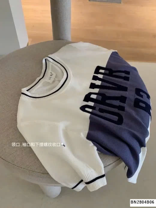 Áo len dệt kim tay ngắn WGWE