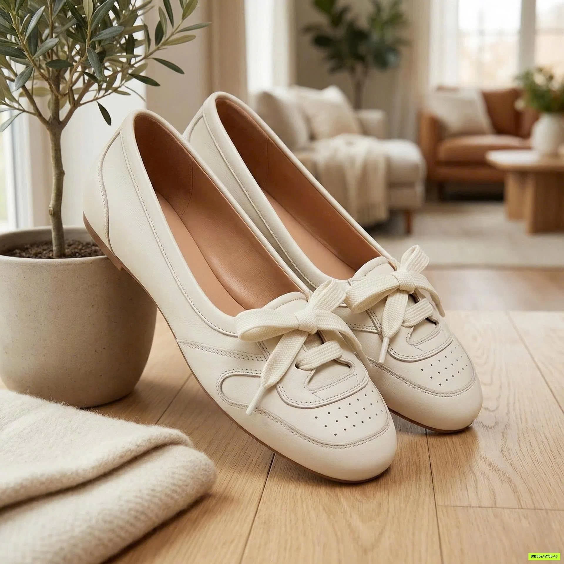 GIÀY BỆT MŨI TRÒN BUỘC DÂY