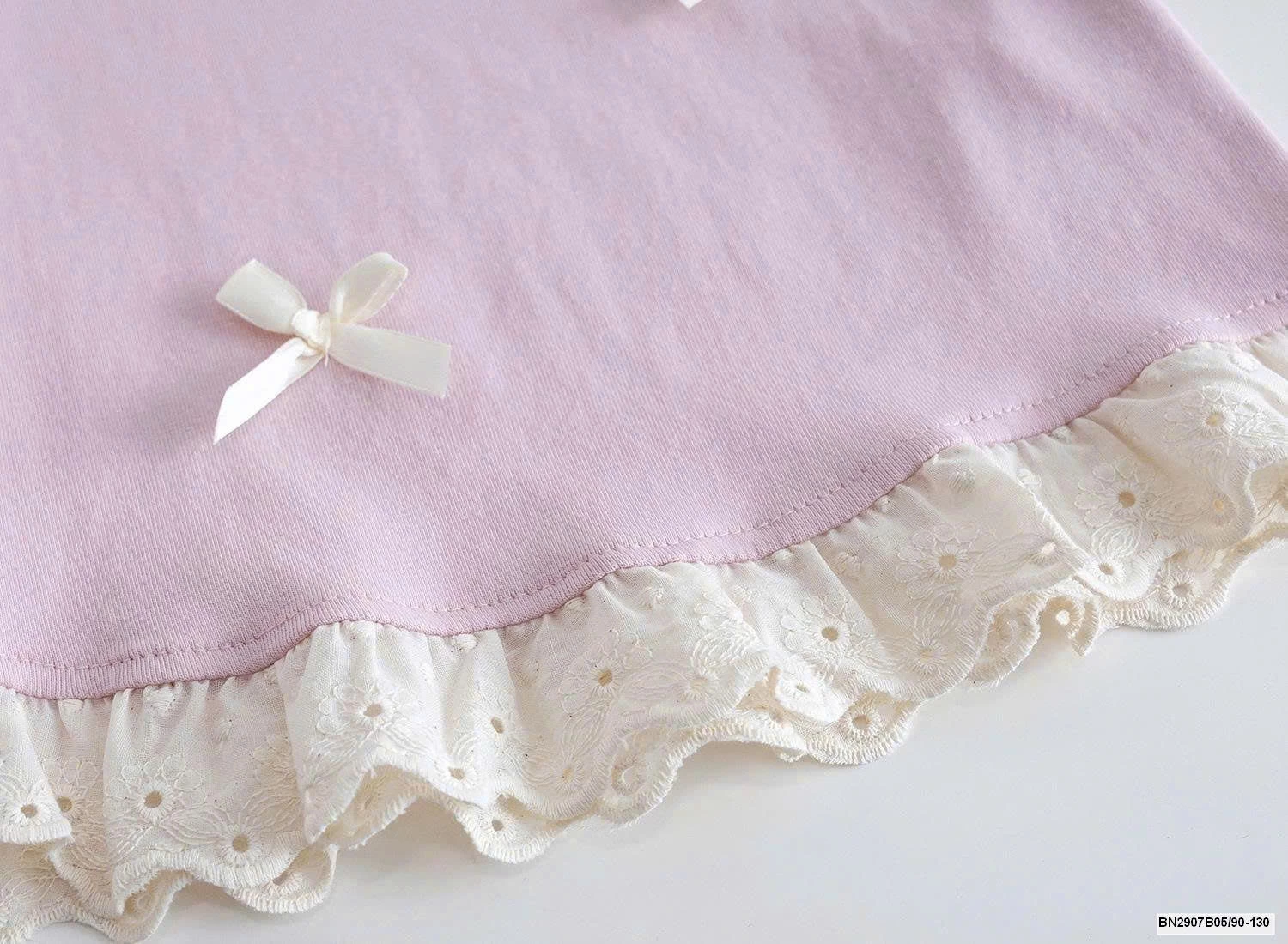 ÁO THUN BÉ GÁI NƠ XINH PHỐI REN