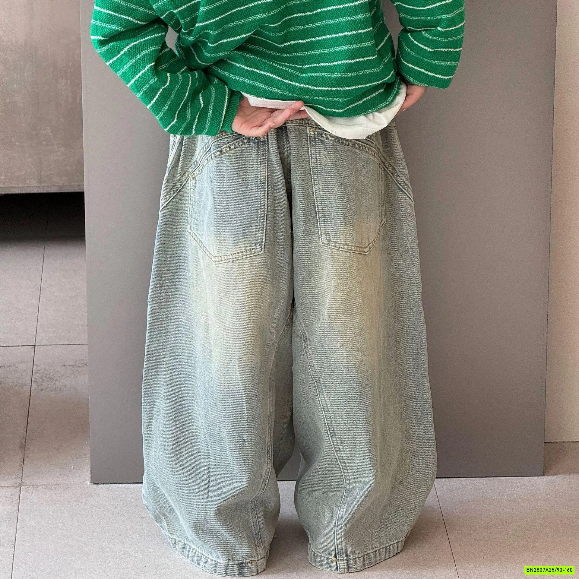 JEANS SUÔNG BẠC GỐI BASIC